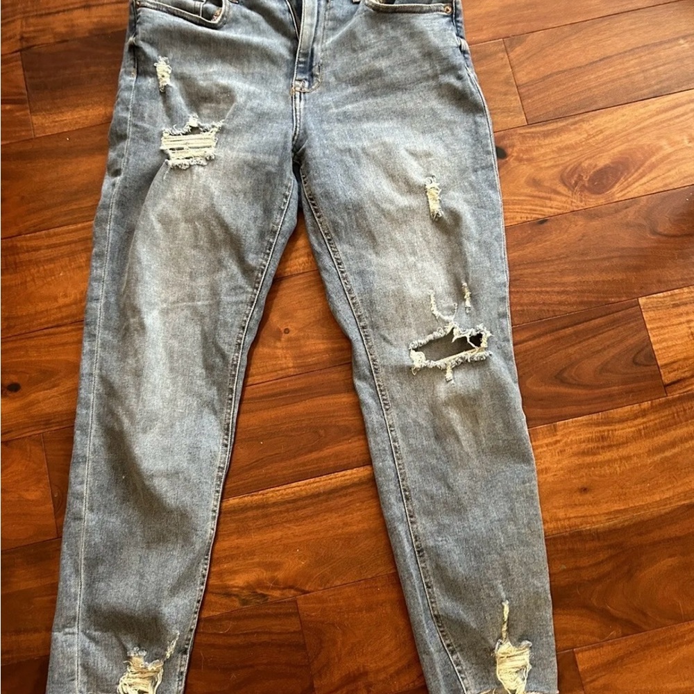 Aeropostale Stretch Mom jeans size 10 regular distressed